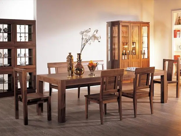 山東實木家具含水率控制技術(shù)，避免變形、開裂