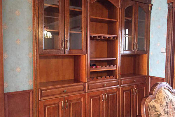 山東實(shí)木家具