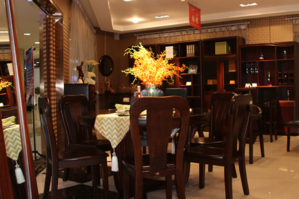 山東實(shí)木家具