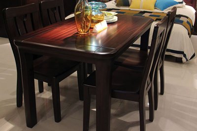 濟(jì)南實(shí)木家具需要油漆的四個原因？