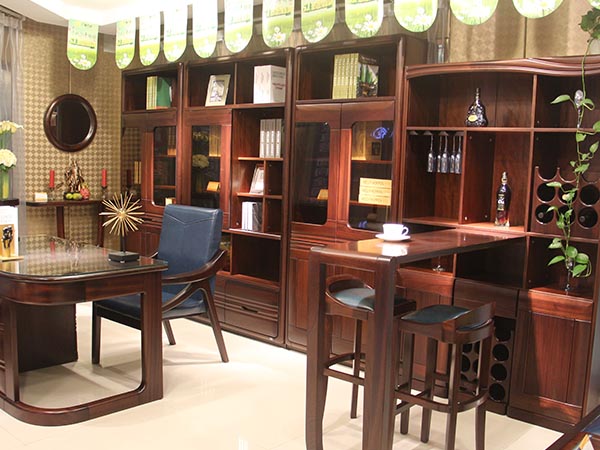 山東實(shí)木家具