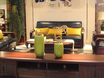 濟(jì)南實(shí)木家具需要油漆的四個(gè)原因？