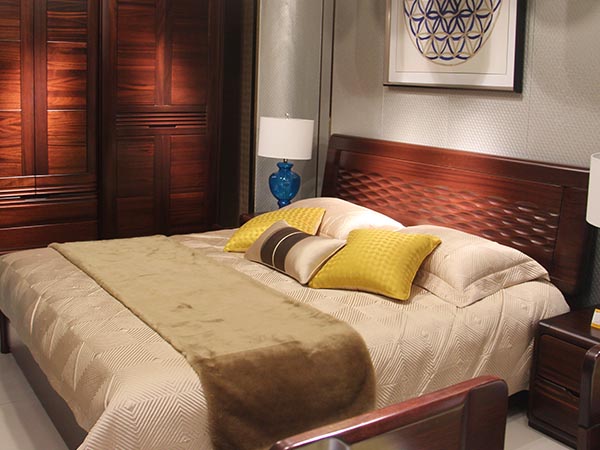 山東實(shí)木家具