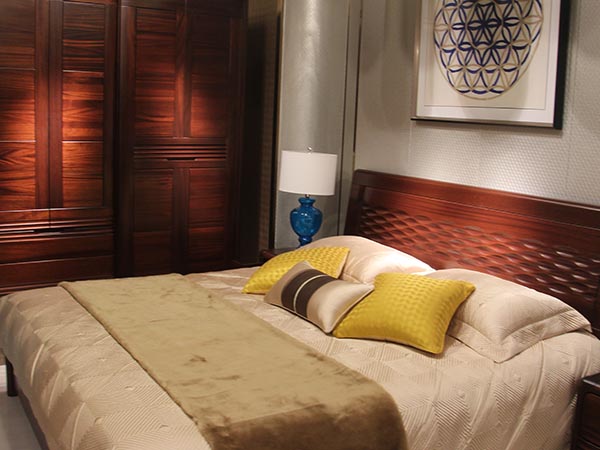 山東實(shí)木家具