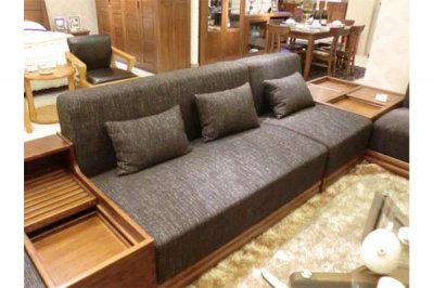 濟(jì)南實(shí)木家具需要油漆的四個(gè)原因？